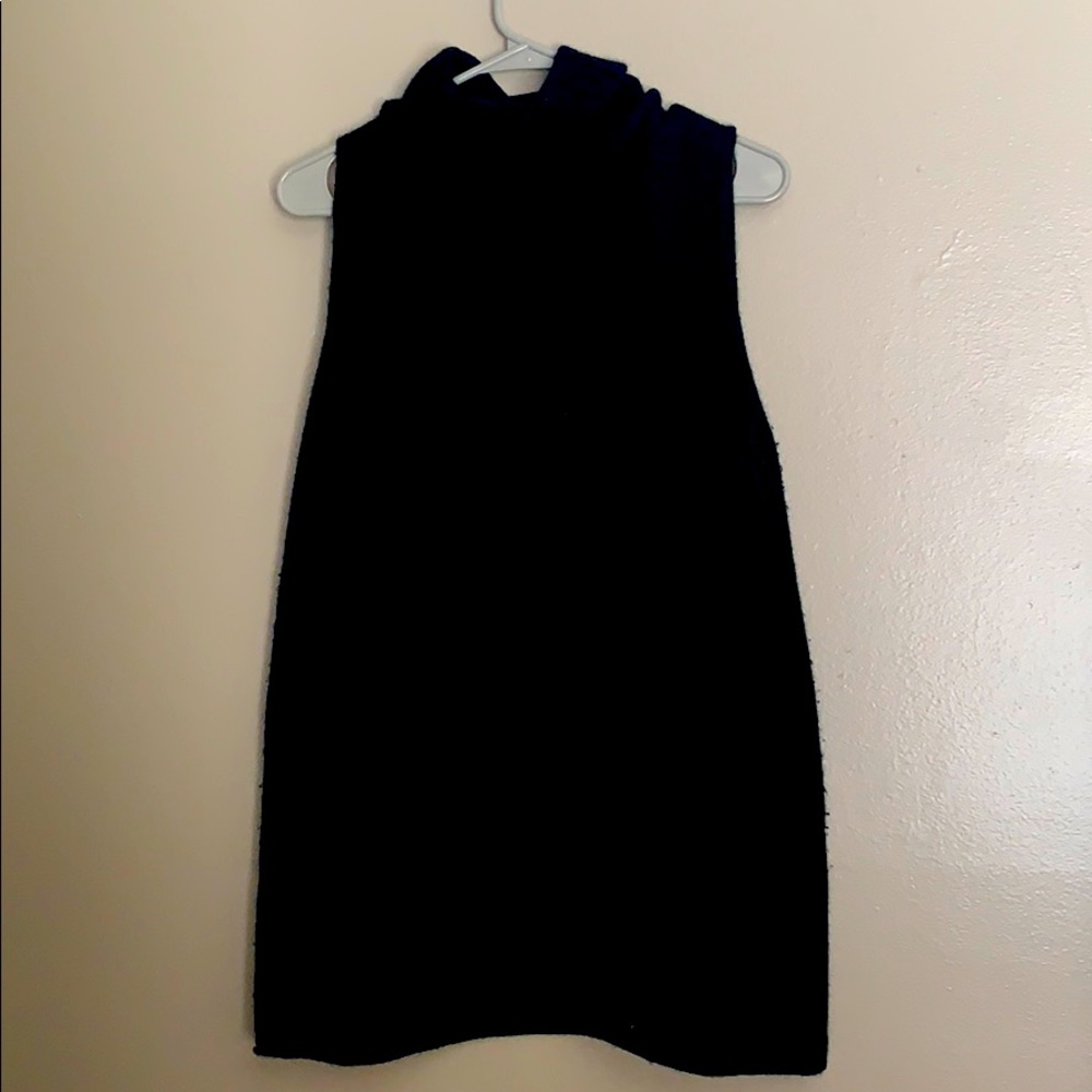 Vince turtle neck  cashmere top